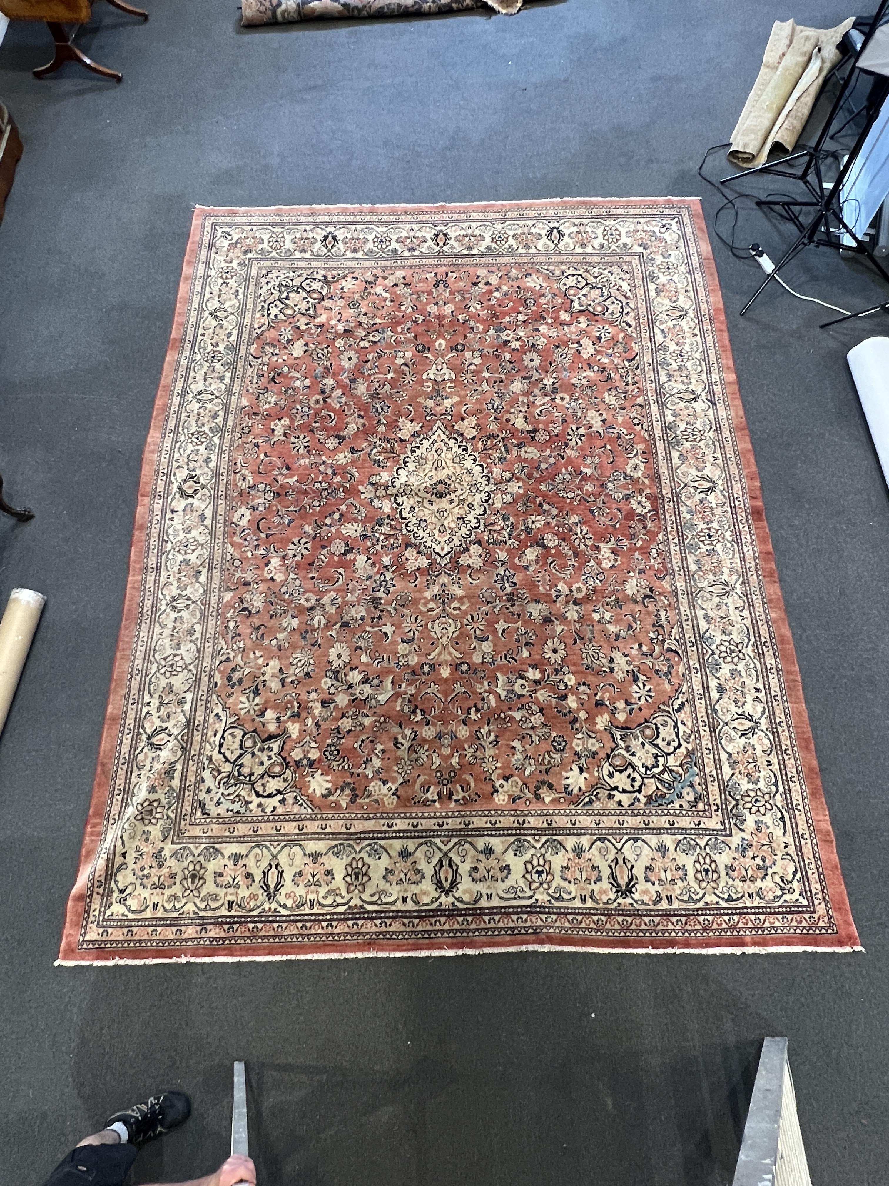 A Sarouk carpet, 430 x 320cm